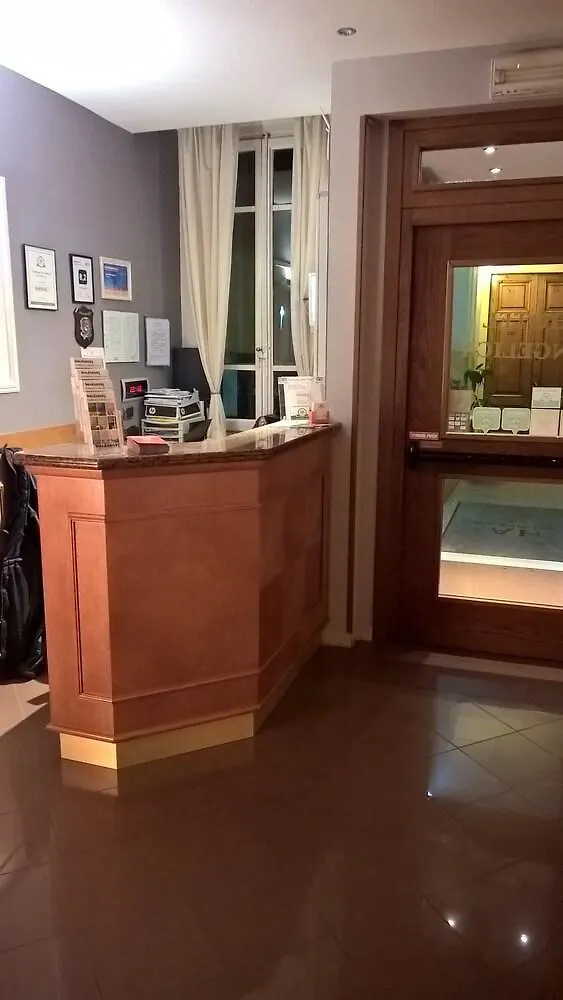Hotel Angelica Firenze 2*, Florencie